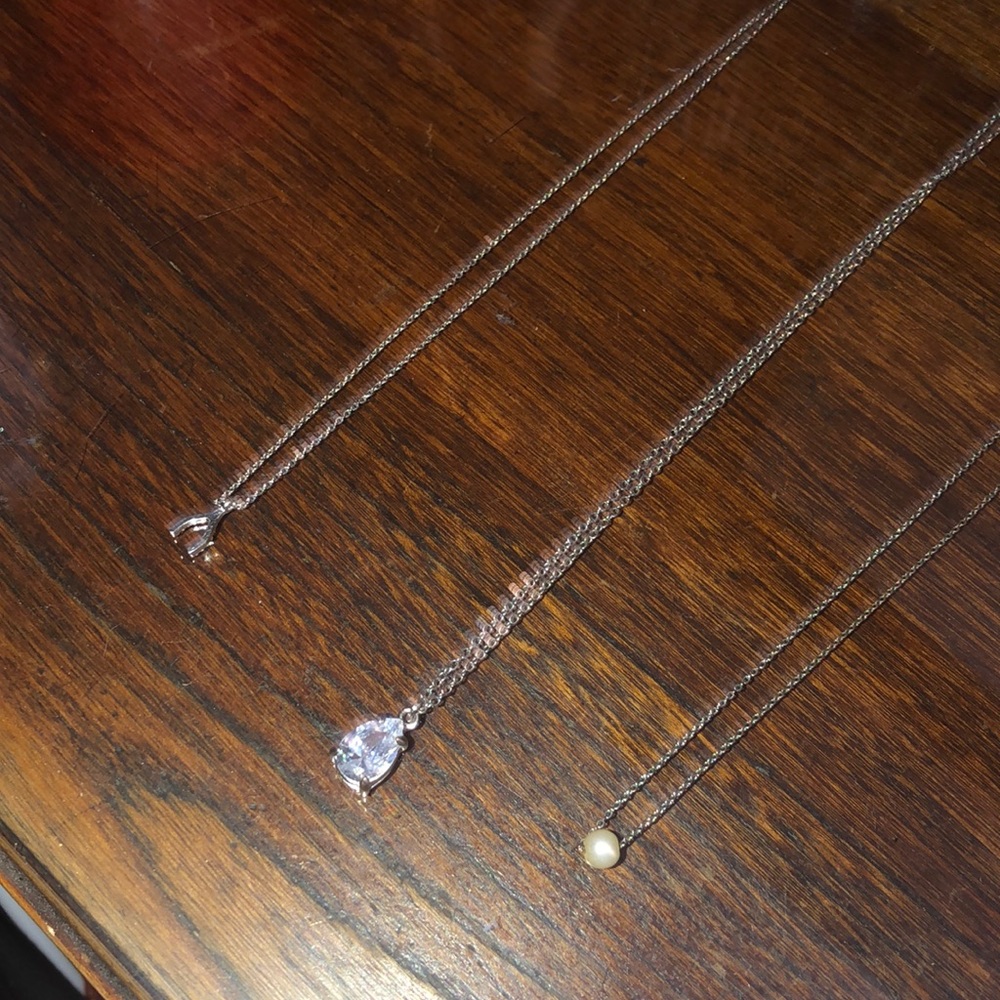 3 silver necklaces